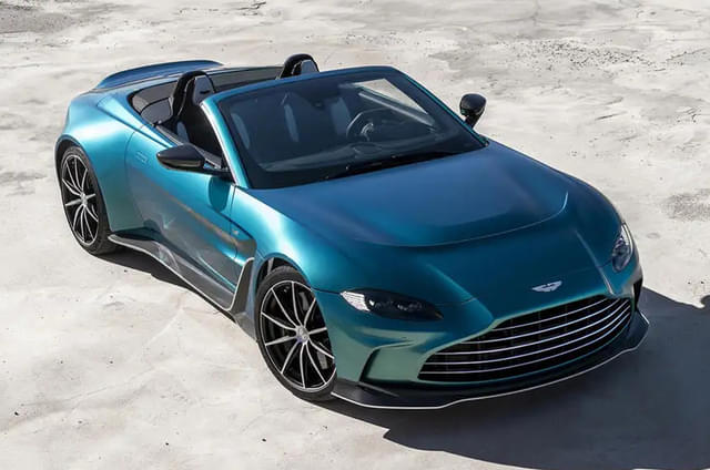 700hp Aston Martin V12 Vantage Roadster unveiled at Pebbl...